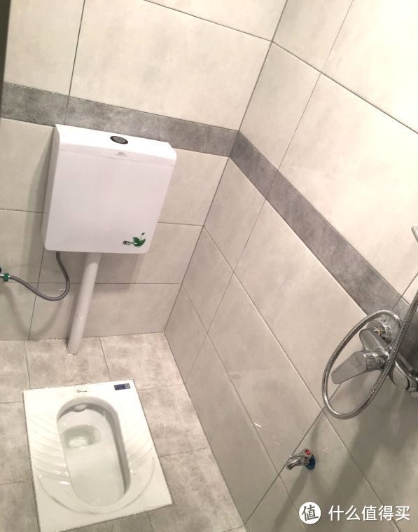 買(mǎi)不起別墅可以看看躍層，128㎡三室兩廳大躍層，堪稱空中別墅