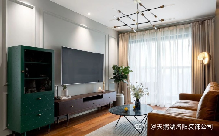 電視墻壁紙裝修效果圖_能在墻壁上寫(xiě)字的紙_和紙膠帶墻壁創(chuàng)意用法
