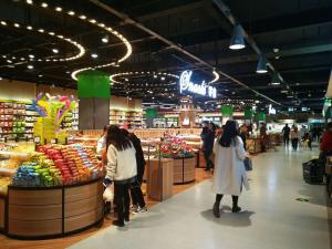 超市店鋪設(shè)計(jì),超市室內(nèi)設(shè)計(jì)圖,超市零食區(qū)擺放設(shè)計(jì)，0163585ca5520da801208f8bb0dd15.jpg