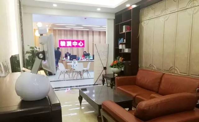 裝修從未如此簡(jiǎn)單！小魚(yú)易連視頻會(huì)議讓用戶隨時(shí)“穿越”遠(yuǎn)程監(jiān)工