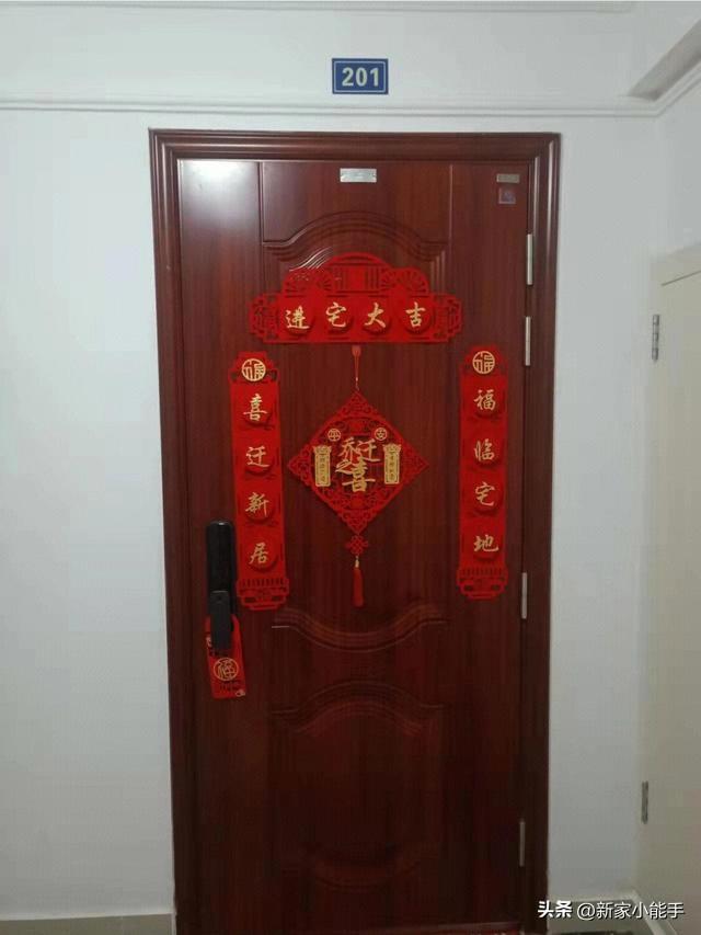 辛苦半年終于喬遷入住，不吊頂不做電視墻，簡單又省錢，很舒服