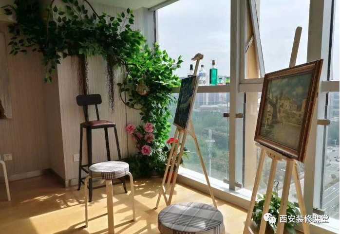 生態(tài)木休閑小陽臺(tái)裝修效果圖_新中式休閑陽臺(tái)裝修效果圖_休閑陽臺(tái)裝修效果圖