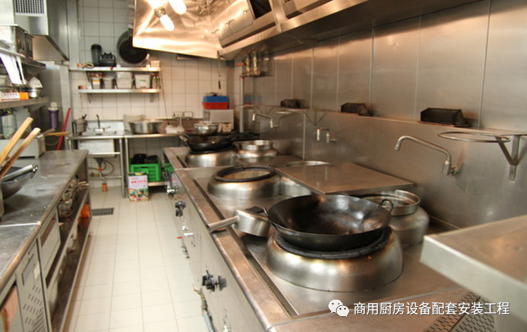 小飯店廚房設(shè)計(jì)效果圖案例，飯店廚房設(shè)計(jì)平面圖